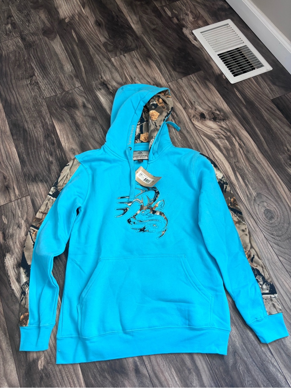 LEGENDARY WHITETAILS || Hoodie